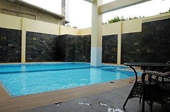 Tancor 3 Residential Suites Cebu Exterior foto
